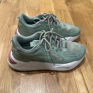 Puma women’s RS sneakers
